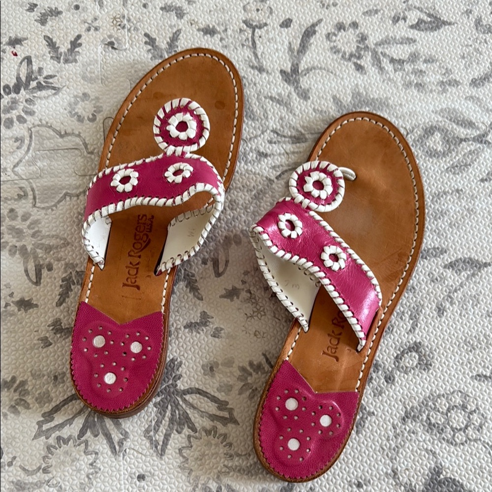 Jack rogers pink sandals